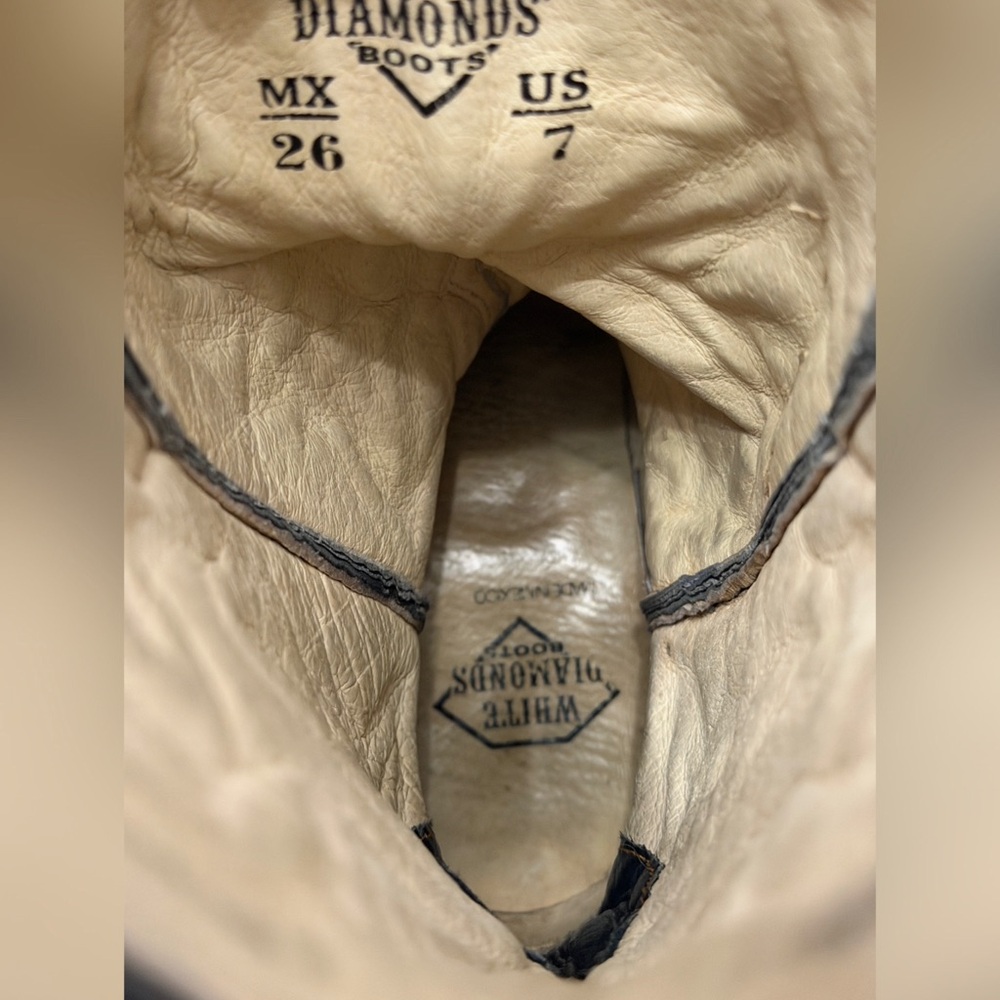 White Diamonds Denim Distressed Western Boots - 7 - Picture 12 of 13